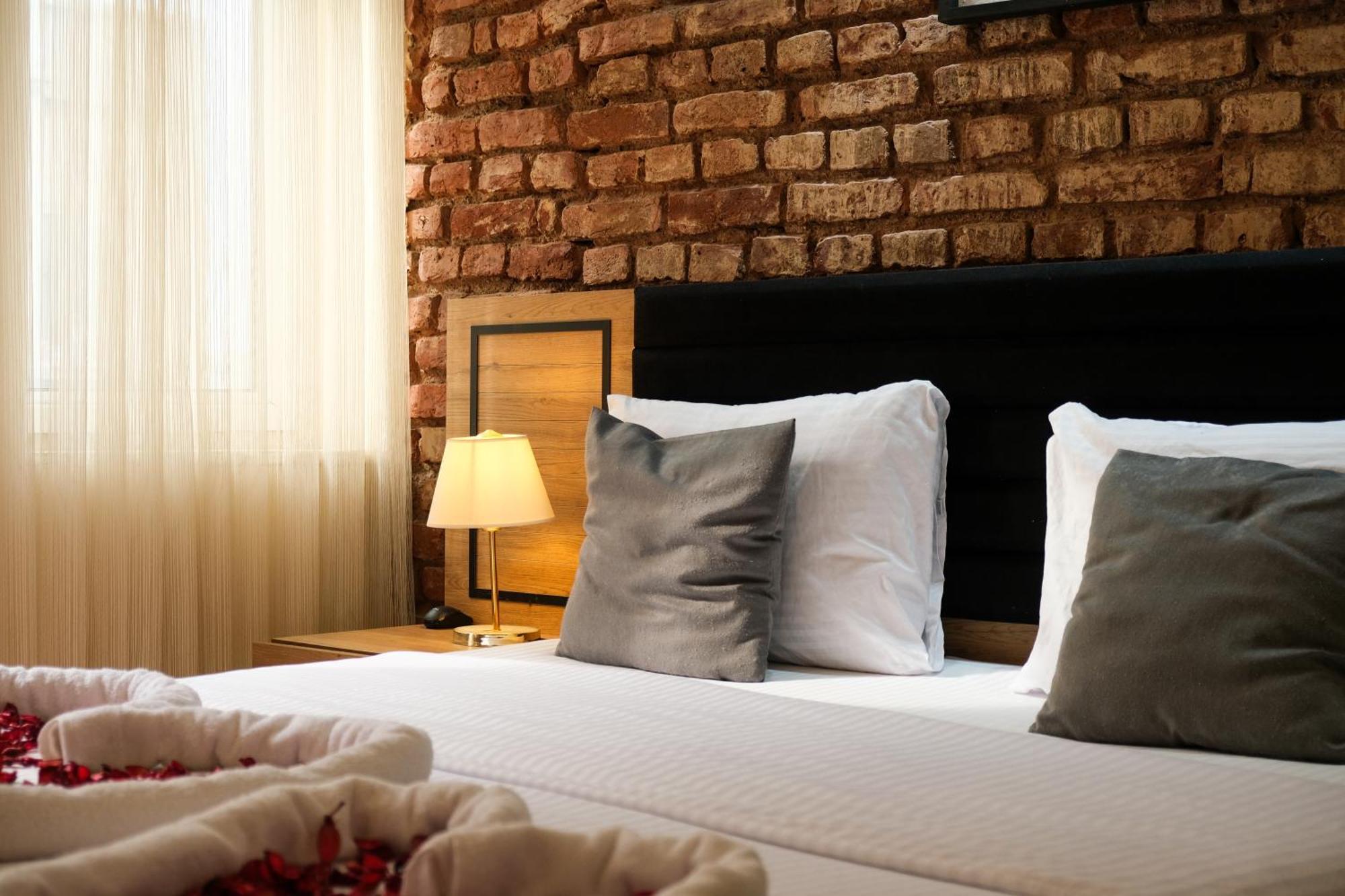 Taksim Nikea Suites 80 Истанбул Екстериор снимка