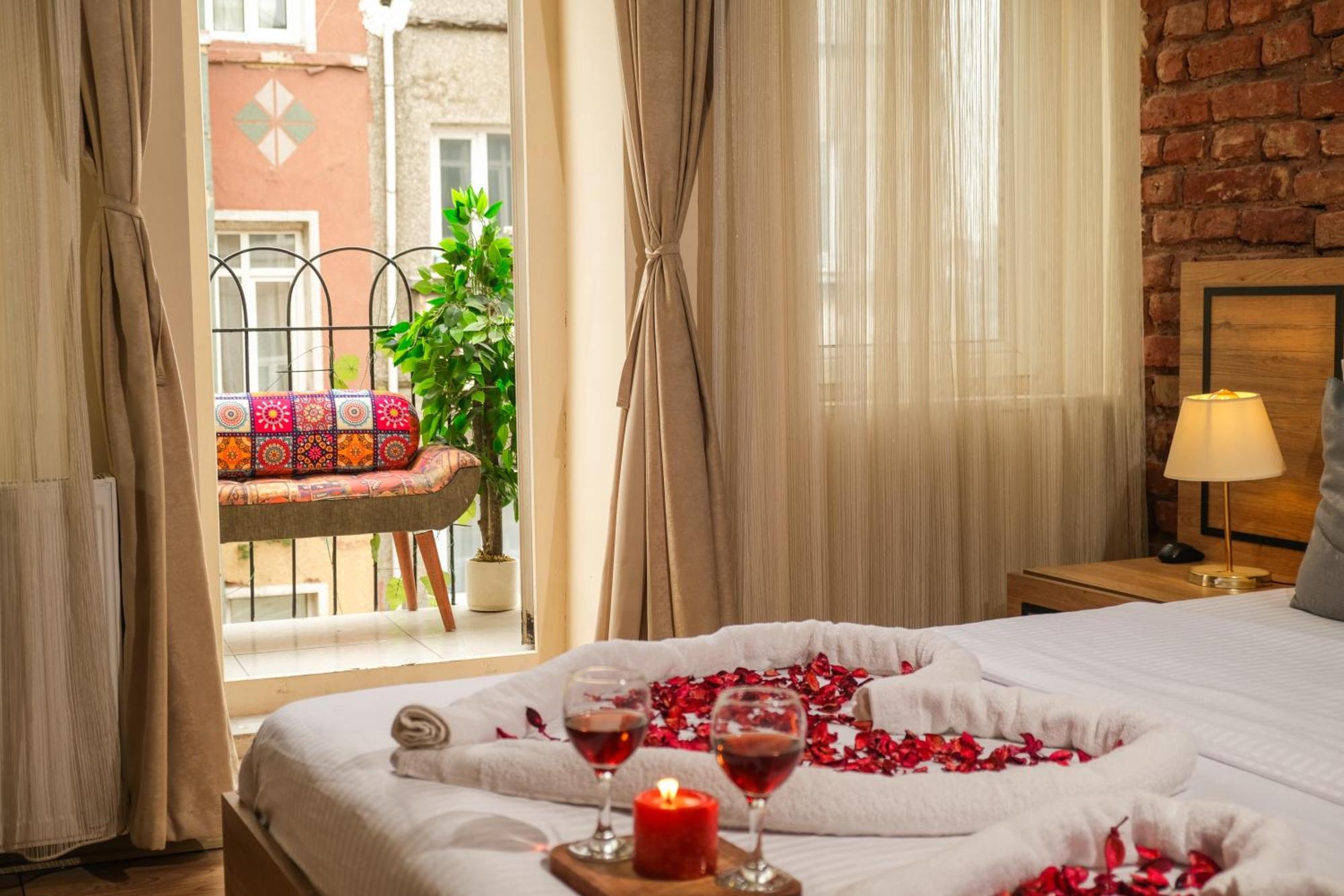 Taksim Nikea Suites 80 Истанбул Екстериор снимка